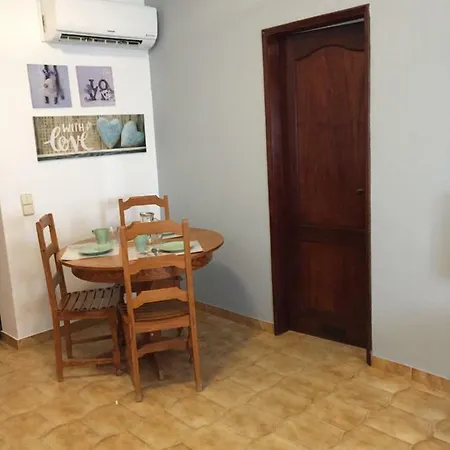 Апартаменты Sea View 20m To - Algarve